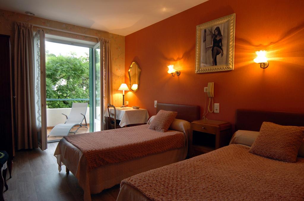 Hotel Du Lion D'Or Entraygues-sur-Truyere Bilik gambar